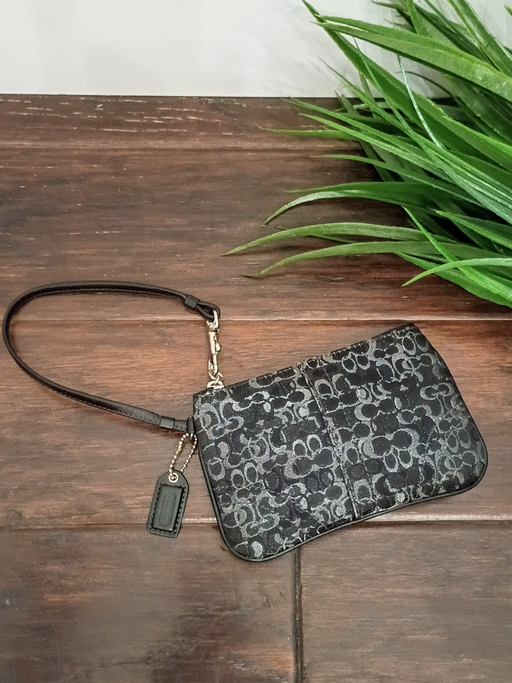 Vintage Coach Optic C Lurex Wristlet Deadstock NEW from 2000's